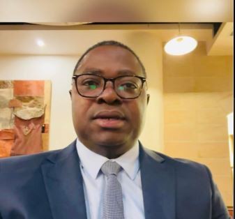 Dr David Olufemi Awolala